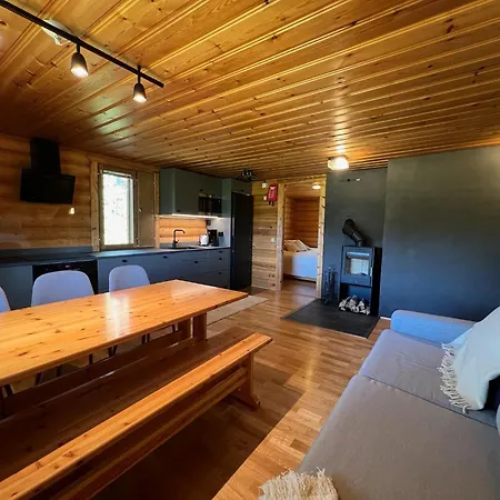 Tatil Evi Logcabin, Sauna, Fireplace, View, Kitchen