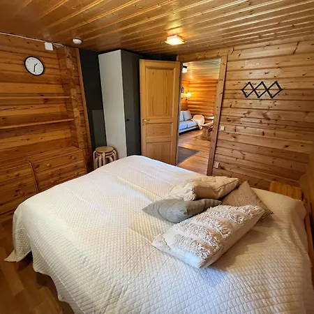 Logcabin, Sauna, Fireplace, View, Kitchen Ylläsjärvi